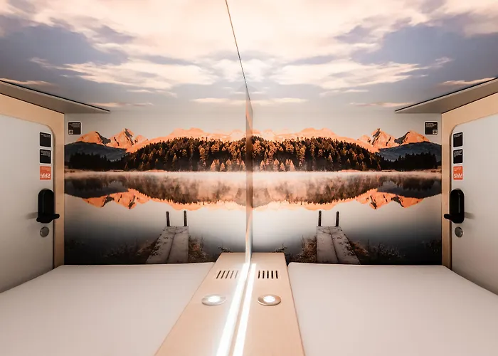 Capsule Hotel - Alpine Garden Zurich Airport